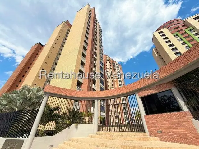 Apartamento (1 Nivel) en Venta en Triangulo del Este, Lara