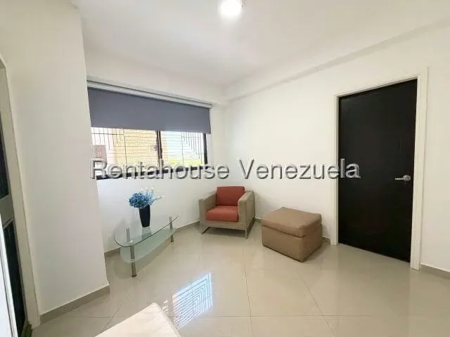 Apartamento (1 Nivel) en Venta en Triangulo del Este, Lara - 15