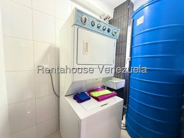 Apartamento (1 Nivel) en Venta en Triangulo del Este, Lara - 25