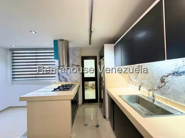 Apartamento (1 Nivel) en Venta en Triangulo del Este, Lara - 8