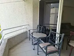 View 25