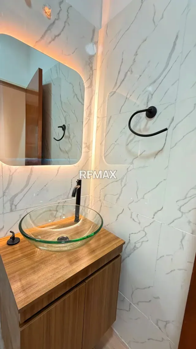 Apartamento. Venta. Barrio Obrero - 2