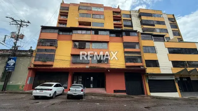 Apartamento. Venta. Barrio Obrero - 5