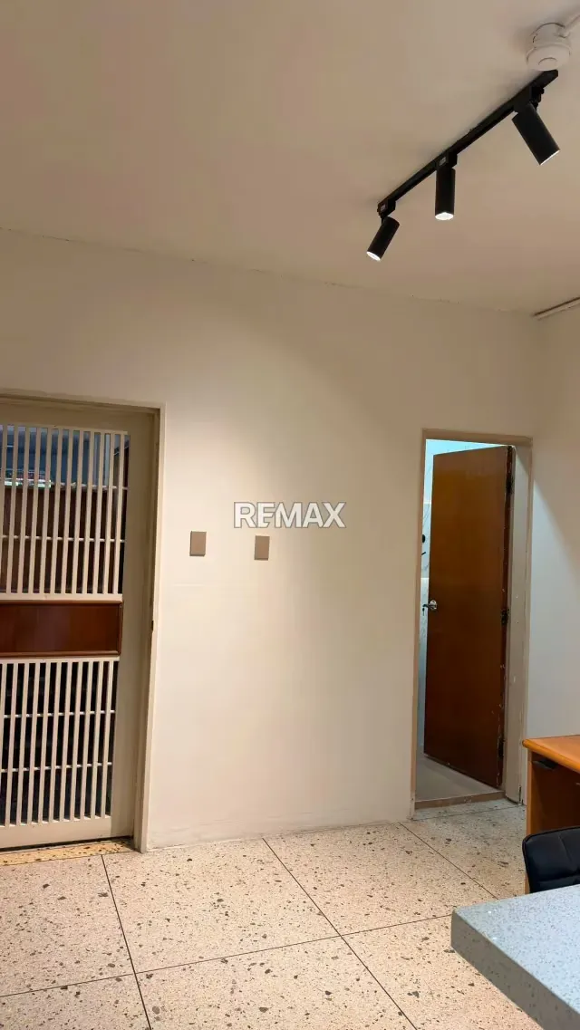 Apartamento. Venta. Barrio Obrero - 6