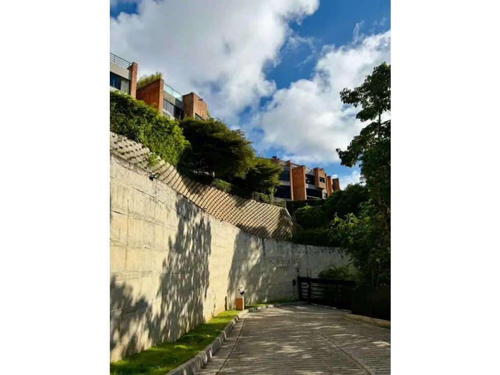 Se vende Townhouse 500m² 3h+s/6b+s/2p La Trinidad - 2