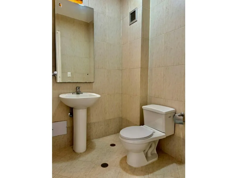Se vende Townhouse 500m² 3h+s/6b+s/2p La Trinidad - 11