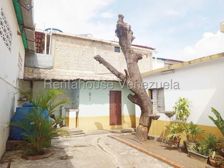 Casa (1 Nivel) en Venta en Parroquia Concepcion, Lara - 25