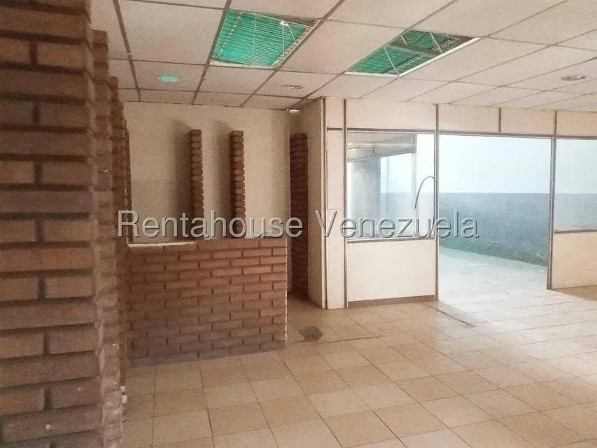 Casa (1 Nivel) en Venta en Parroquia Concepcion, Lara - 33