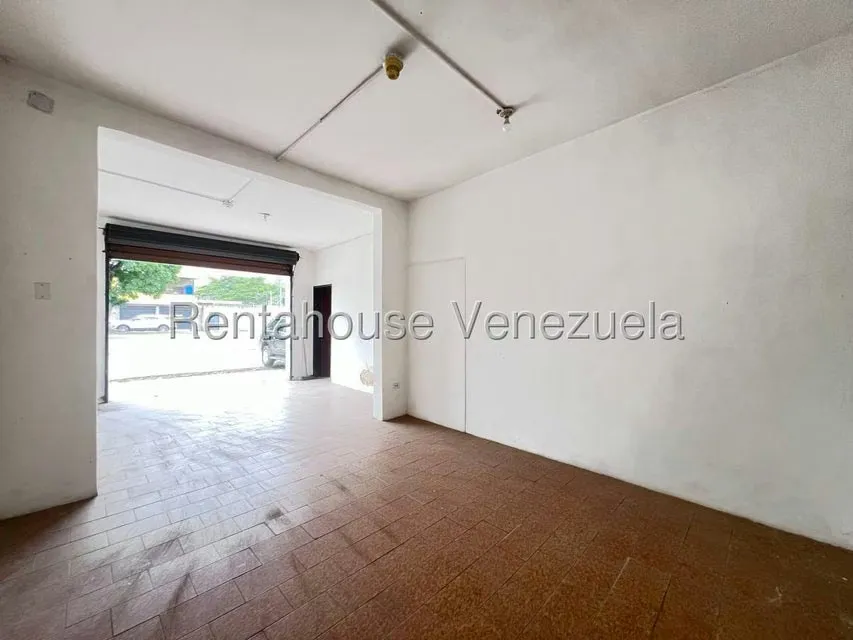 Local Comercial en Alquiler en Centro, Aragua - 4