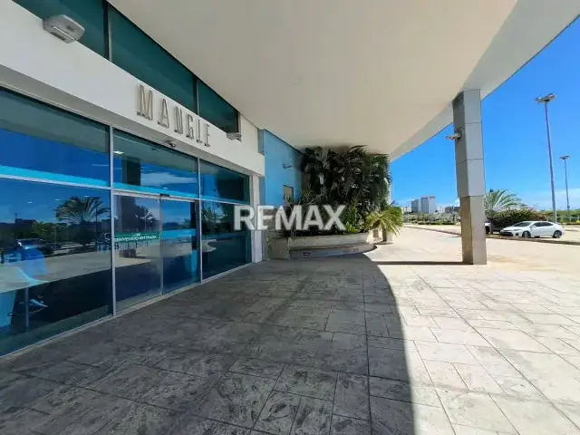 LOCAL COMERCIAL C.C. PARQUE COSTA AZUL, ENTRADA MANGLE, ISLA DE MARGARITA, NUEVA ESPARTA