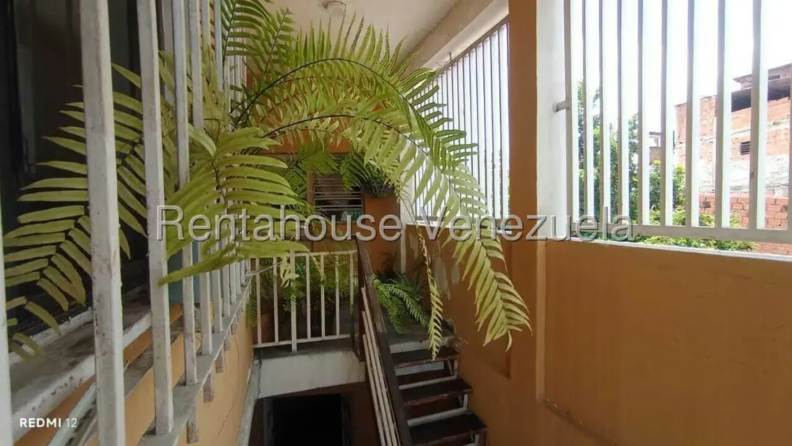 Casa (1 Nivel) en Venta en Centro, Miranda - 15