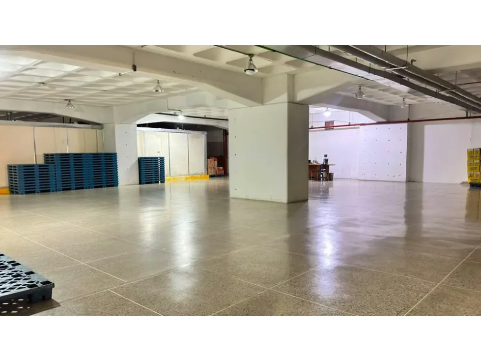 Se vende Local comercial 800m² San Martin - 2