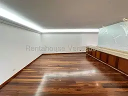 View 10