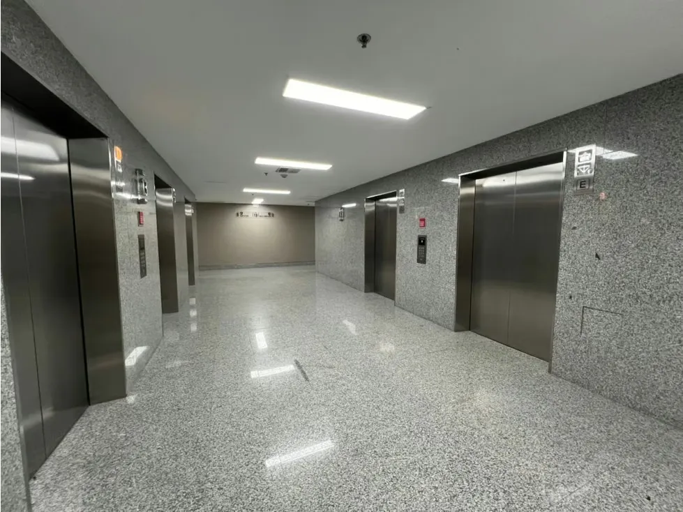 Se vende oficina 104m² Las Mercedes - 5