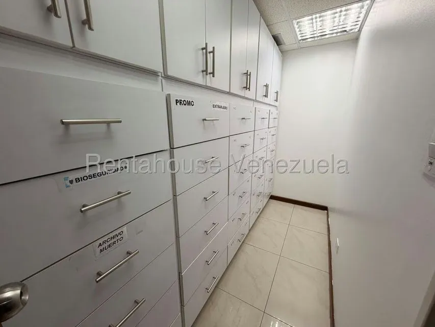 Local Comercial en Venta en El Paraiso, Distrito Metropolitano - 12