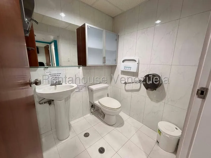 Local Comercial en Venta en El Paraiso, Distrito Metropolitano - 14