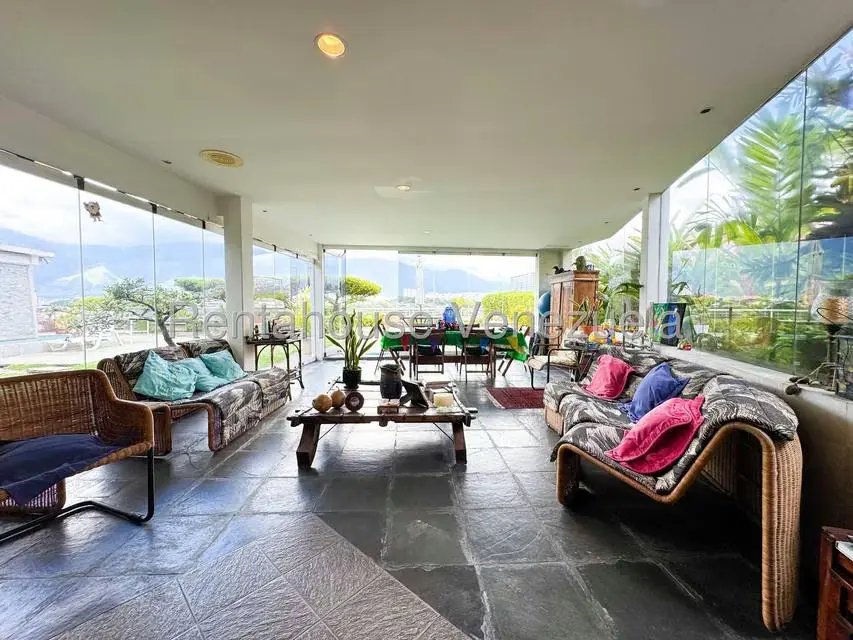 Casa (Multipes Niveles) en Venta en Macaracuay, Distrito Metropolitano - 16