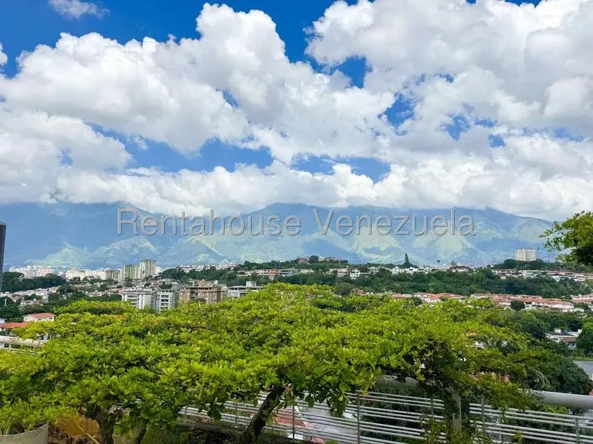 Casa (Multipes Niveles) en Venta en Macaracuay, Distrito Metropolitano - 23