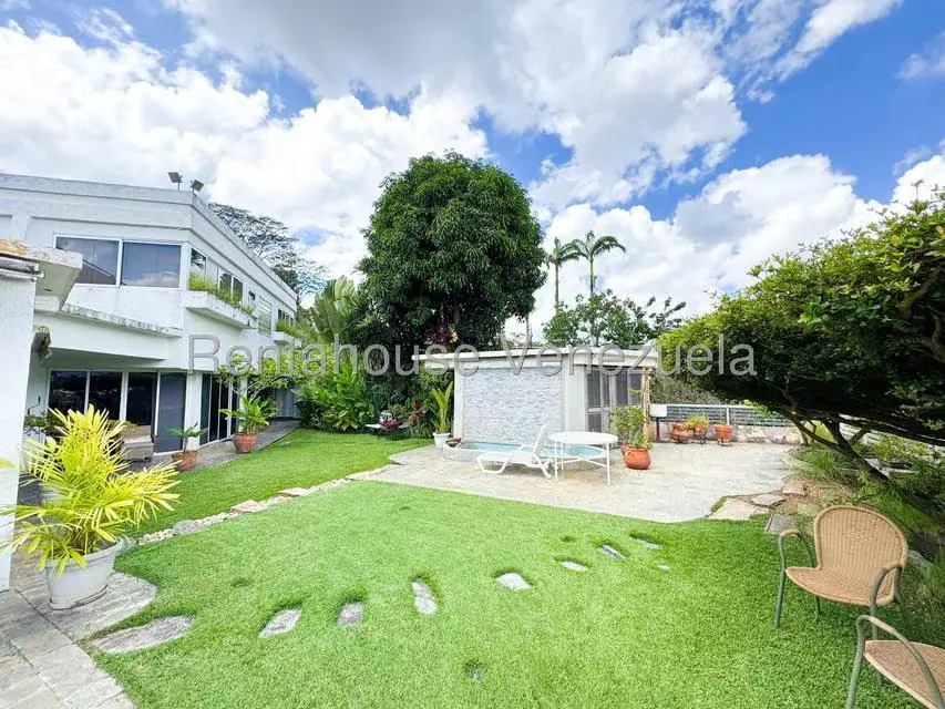 Casa (Multipes Niveles) en Venta en Macaracuay, Distrito Metropolitano - 25