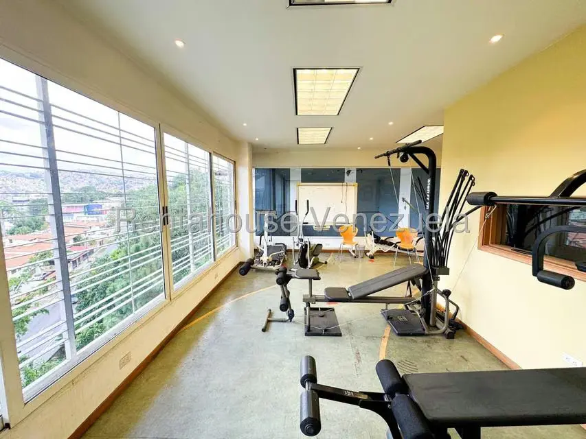 Casa (Multipes Niveles) en Venta en Macaracuay, Distrito Metropolitano - 30