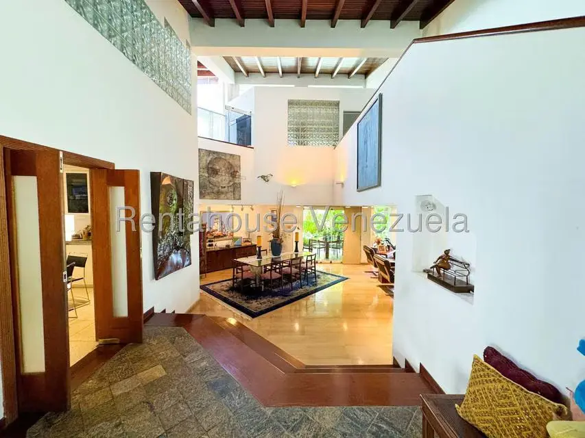 Casa (Multipes Niveles) en Venta en Macaracuay, Distrito Metropolitano - 3