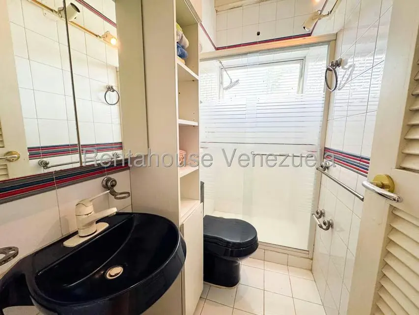 Casa (Multipes Niveles) en Venta en Macaracuay, Distrito Metropolitano - 46