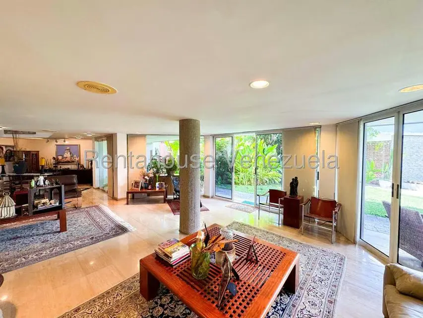 Casa (Multipes Niveles) en Venta en Macaracuay, Distrito Metropolitano - 7