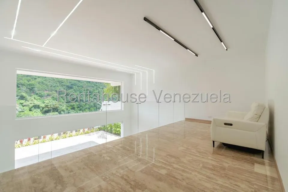 Casa (Multipes Niveles) en Venta en Colinas del Tamanaco, Distrito Metropolitano - 37