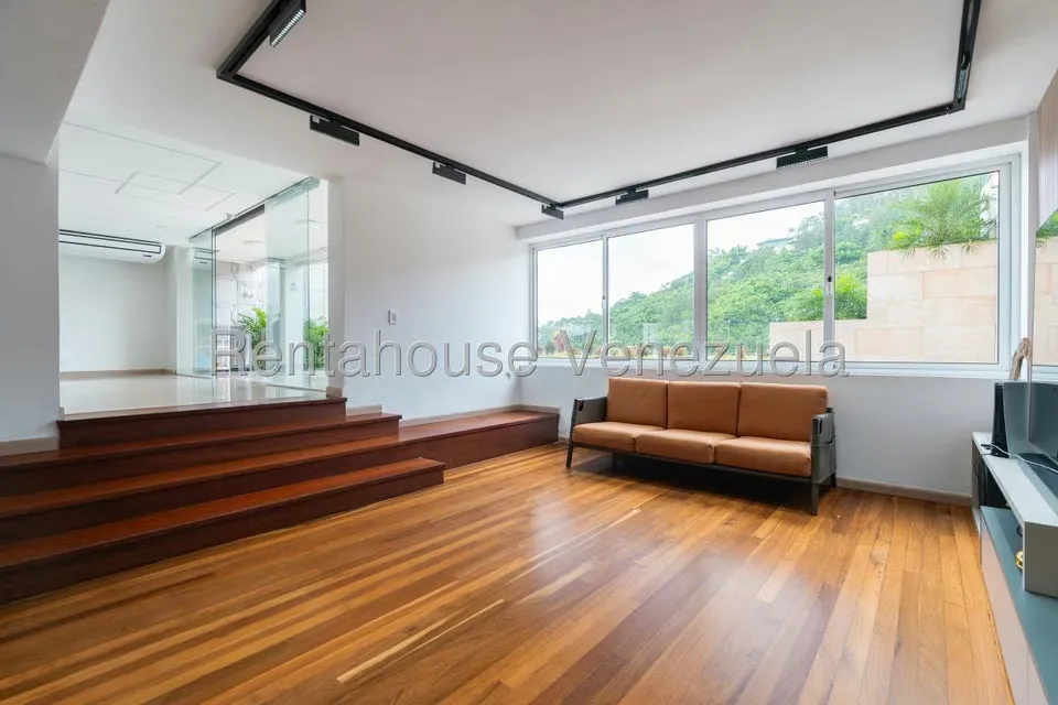 Casa (Multipes Niveles) en Venta en Colinas del Tamanaco, Distrito Metropolitano - 38