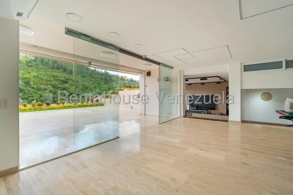 Casa (Multipes Niveles) en Venta en Colinas del Tamanaco, Distrito Metropolitano - 41