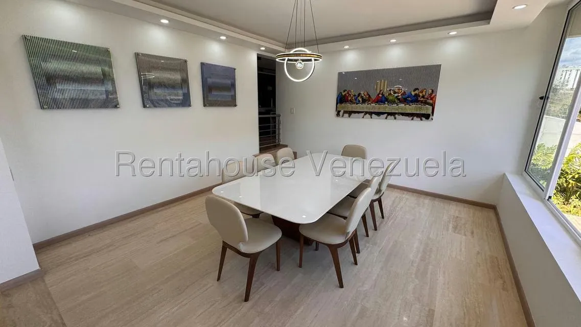 Casa (Multipes Niveles) en Venta en Colinas del Tamanaco, Distrito Metropolitano - 51