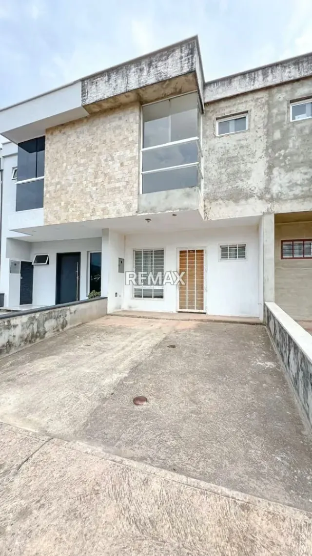 Hermosa Casa a la Venta