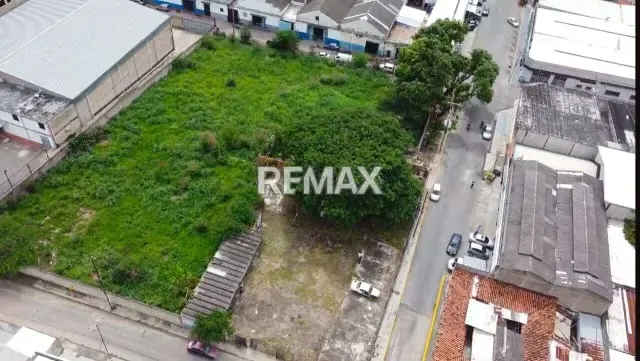 Terreno de OPORTUNIDAD en av Navas Spinola 6243m2 para inversionistas - 7