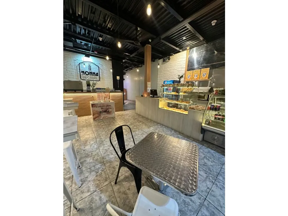 Local en venta 49m², Centro Comercial Plaza - 2