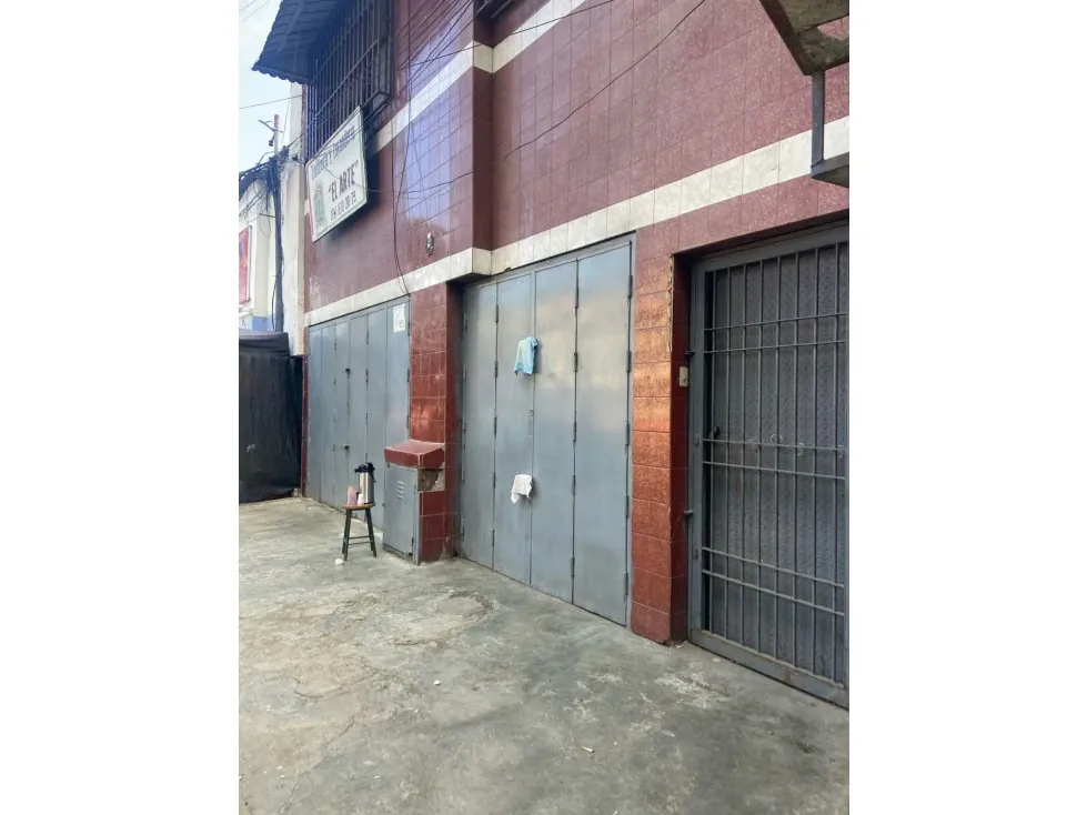Venta de Galpón en Catia zona Comercial y Peatonal 595000$