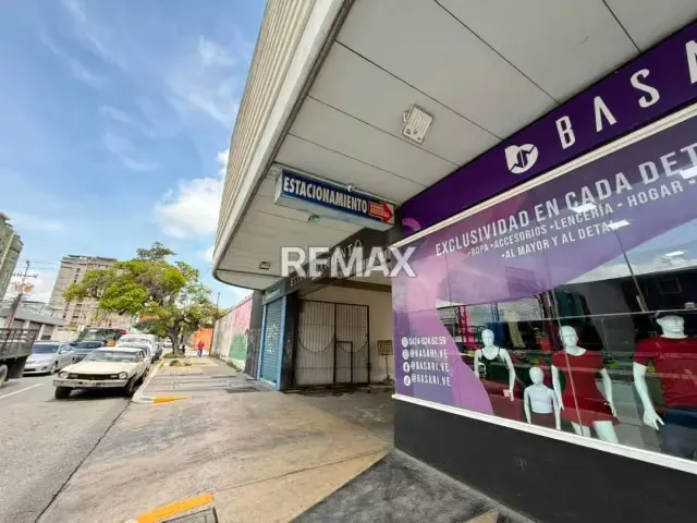 ALQUILO LOCAL COMERCIAL EN AV VARGAS DE BARQUISIMETO - 2