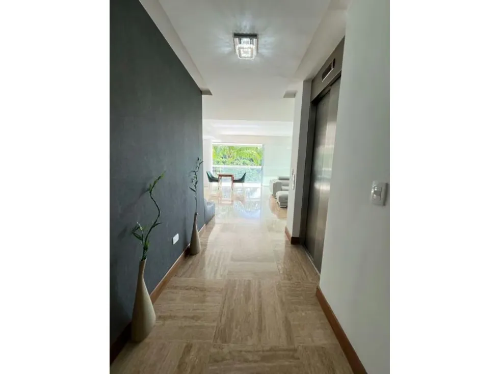 Se alquila apto 264m2 Las Mercedes 0267 - 2