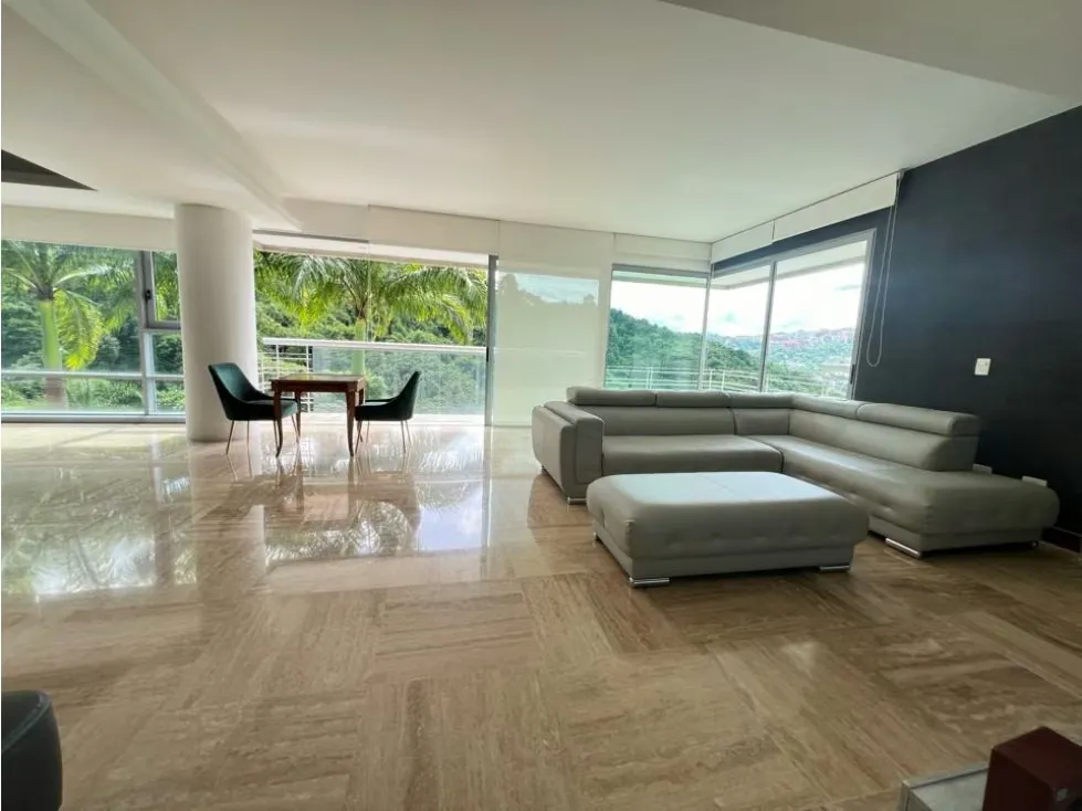 Se alquila apto 264m2 Las Mercedes 0267 - 5