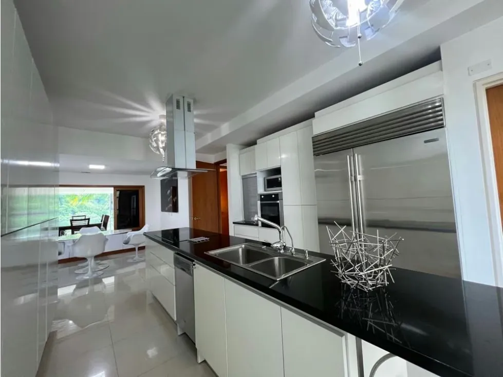 Se alquila apto 264m2 Las Mercedes 0267 - 10