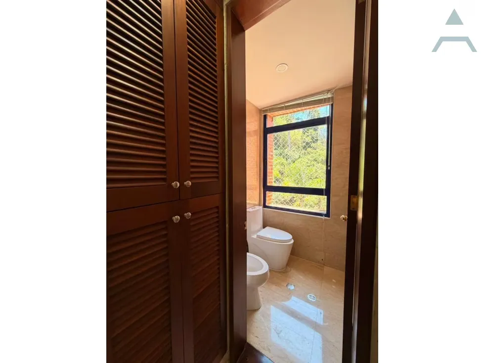 Se alquila Apto 331m² 4h+s/4.5b+s/4p La Lagunita - 17