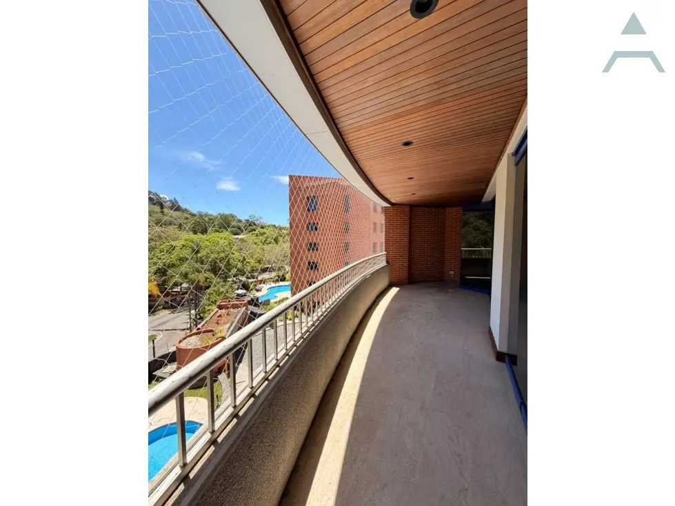 Se alquila Apto 331m² 4h+s/4.5b+s/4p La Lagunita - 6