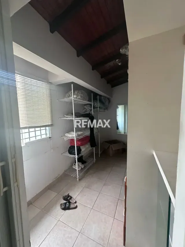 Hermosa casa urbanización privada los bucare . - 15
