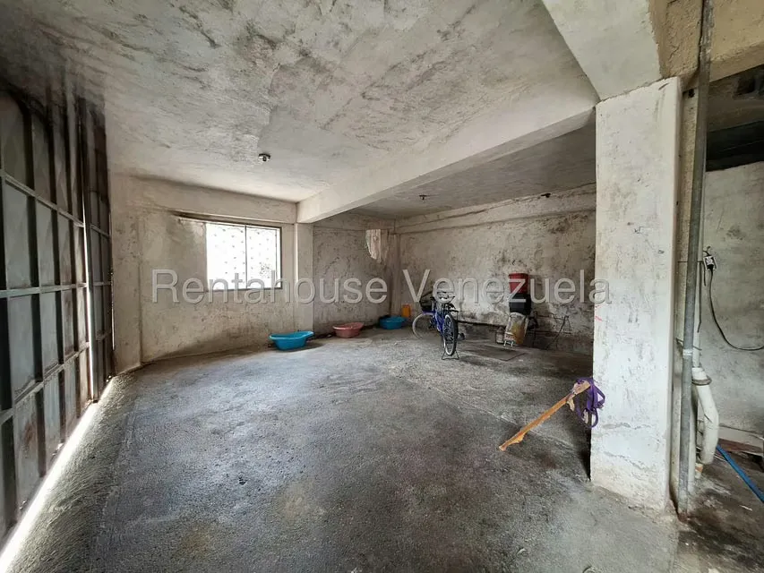 Casa (Duplex) en Venta en Zona Oeste, Lara - 16