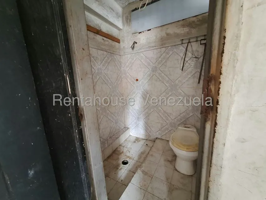 Casa (Duplex) en Venta en Zona Oeste, Lara - 19