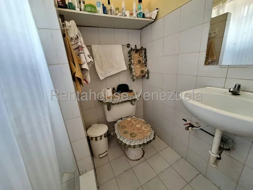 Casa (Duplex) en Venta en Zona Oeste, Lara - 36