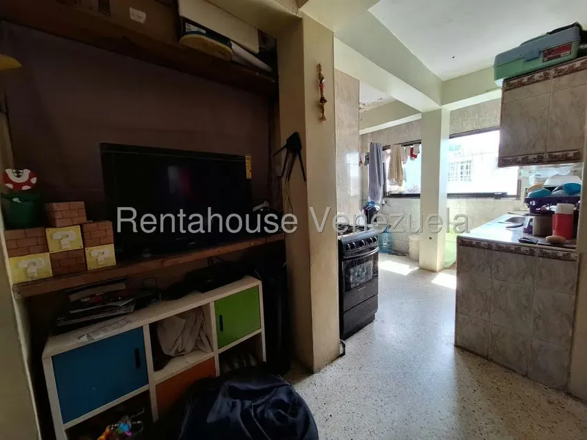 Casa (Duplex) en Venta en Zona Oeste, Lara - 50