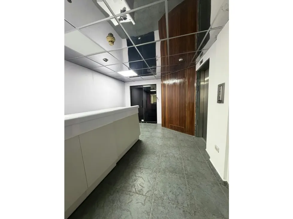 ALQUILER DE OFICINA CORPORATIVA EN LAS MERCEDES, MUN. BARUTA - 22