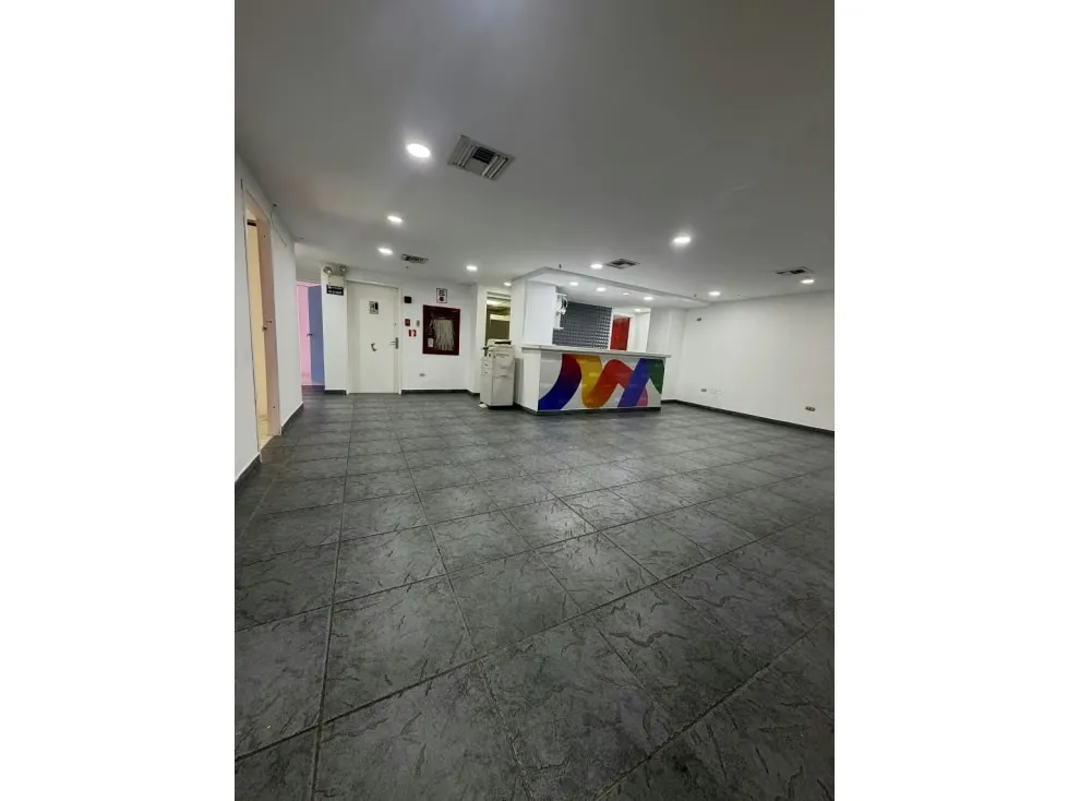 ALQUILER DE OFICINA CORPORATIVA EN LAS MERCEDES, MUN. BARUTA - 10