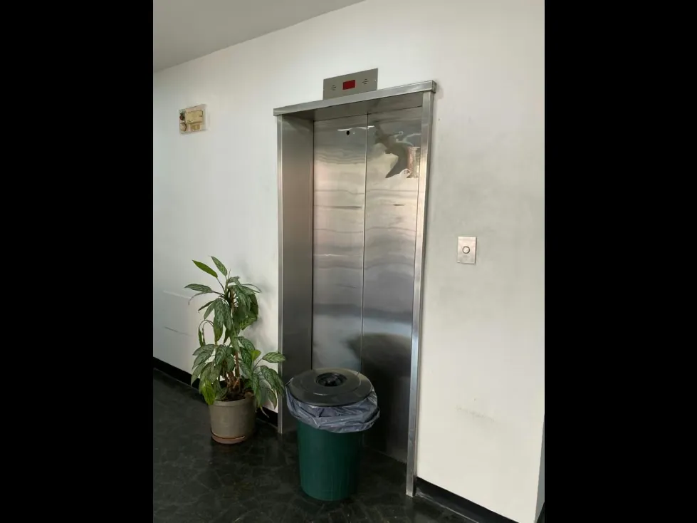 Vendo edificio industrial 7.349m2 La Trinidad 9767 - 10