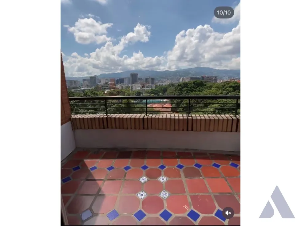 Alquilo apartamento Ph amoblado 350m2 La Castellana 5762 - 11